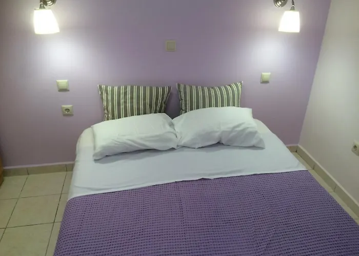 Sunny Appartement Svoronata