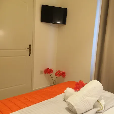Apartment Sunny Svoronata